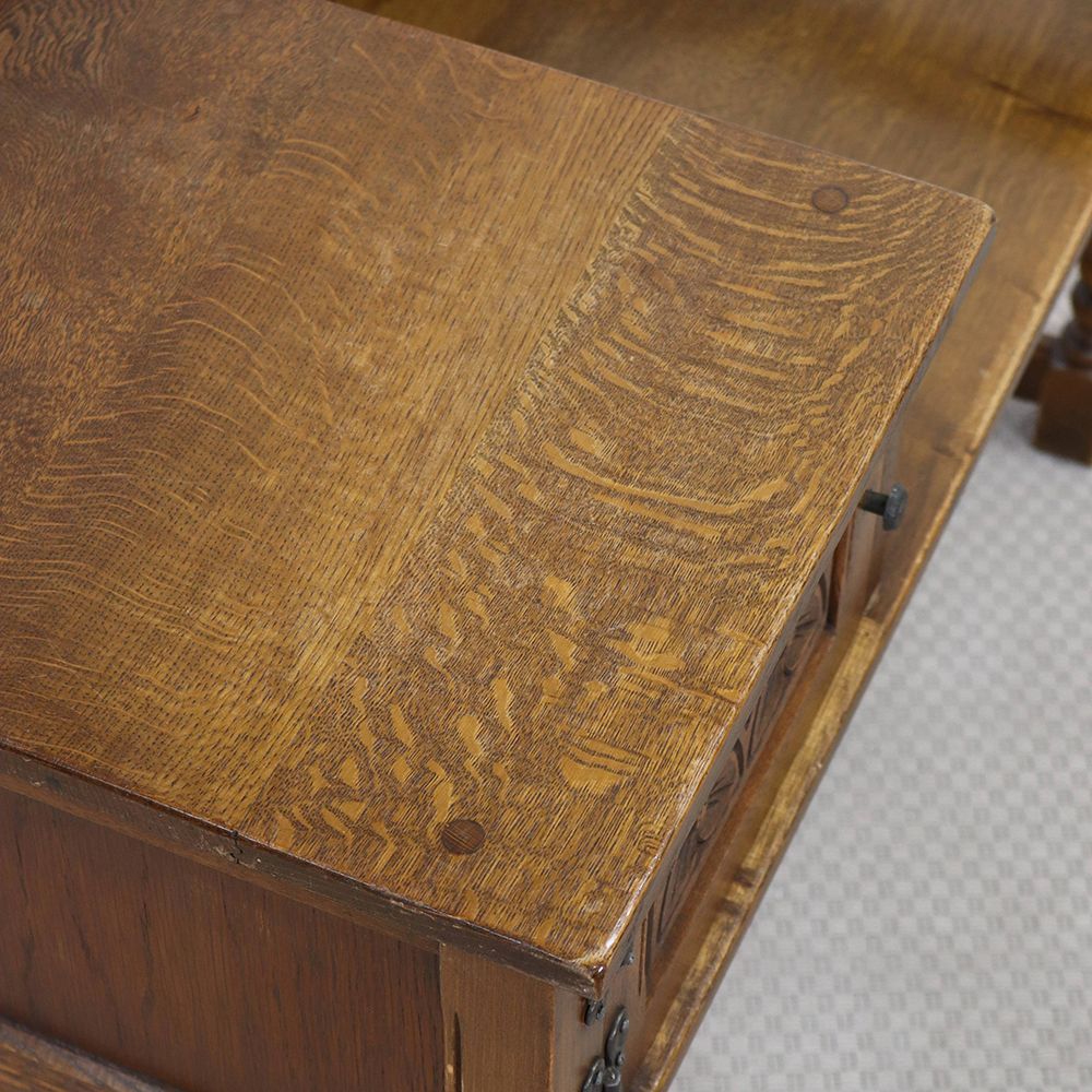 オシャレなベンチに♪ テレフォンシートOLD CHARM VC110-008