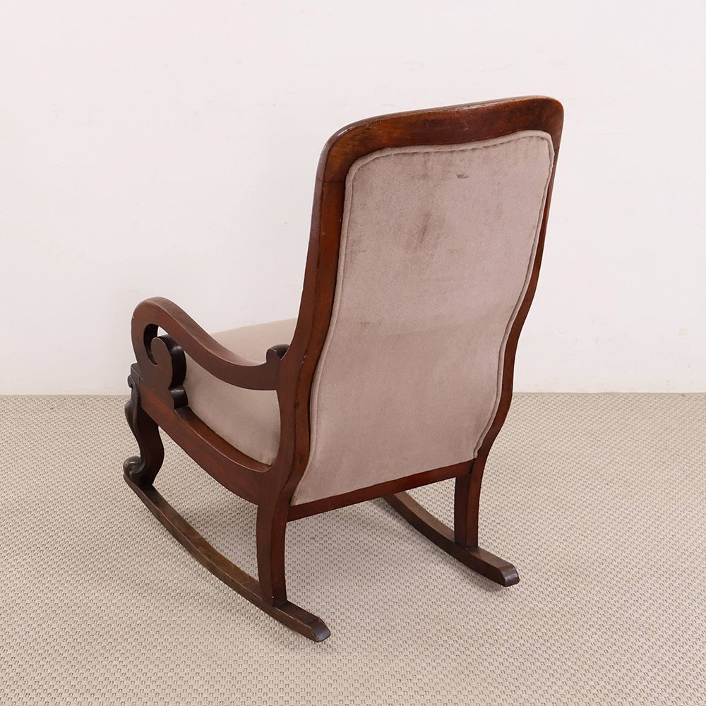 幸せなくつろぎ時間に♪ ロッキングチェア VC110-059