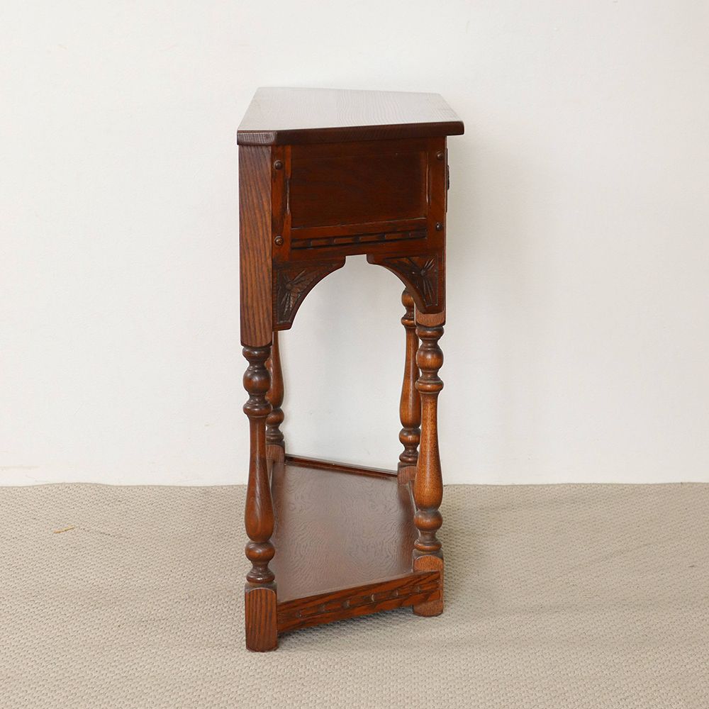 オシャレな空間演出に♪ サイドテーブル(Old Charm) VC110-069