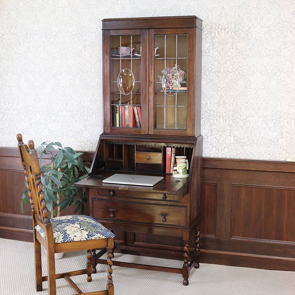 印象的なドームガラス♪ ビューローブックケース VC110-078