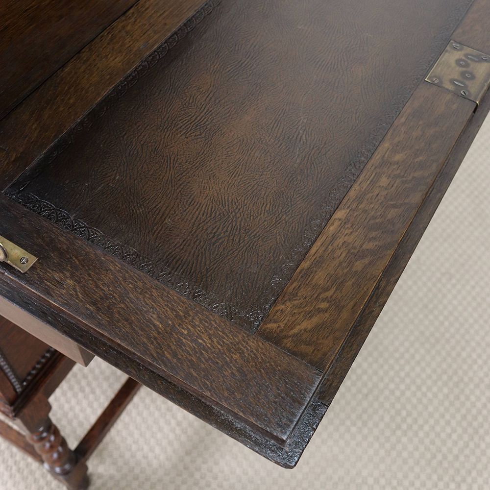 印象的なドームガラス♪ ビューローブックケース VC110-078