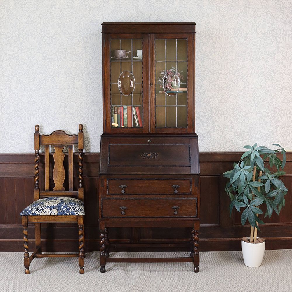 印象的なドームガラス♪ ビューローブックケース VC110-078