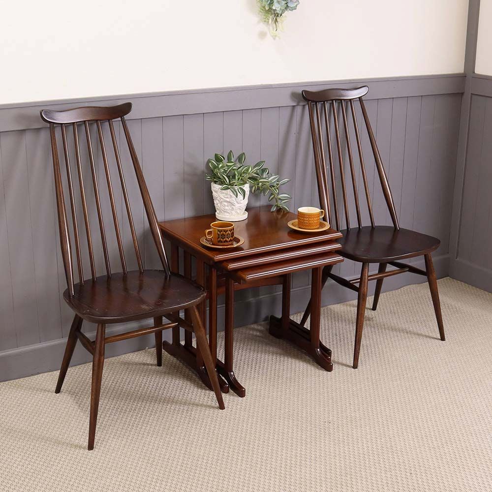 アーコールを代表するチェア♪ ゴールドスミスチェア VC110-158002