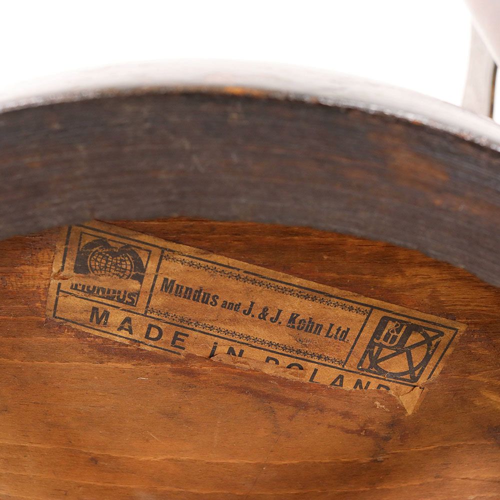 エンボスの模様がオシャレです♪ ベントウッドチェア VC110-163007