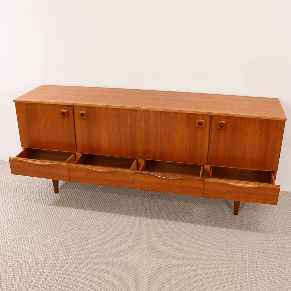 お部屋のオシャレな主役に♪ サイドボード VC111-074b