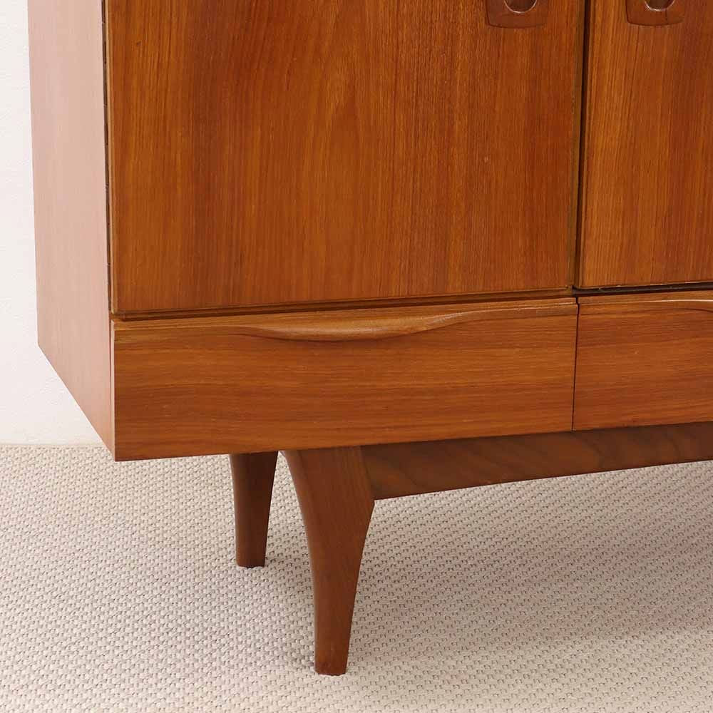 お部屋のオシャレな主役に♪ サイドボード VC111-074b
