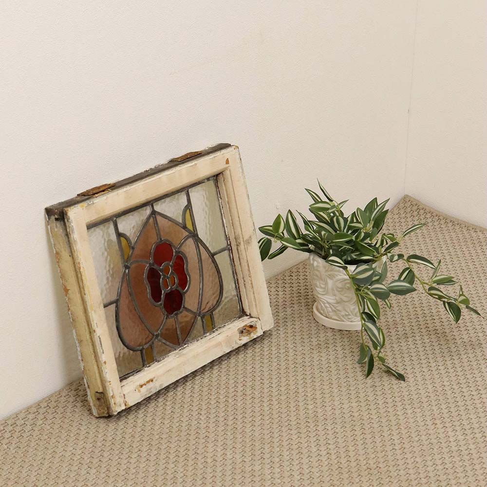 ガラスに咲く赤い花♪ アンティーク ステンドグラス VC111-152001