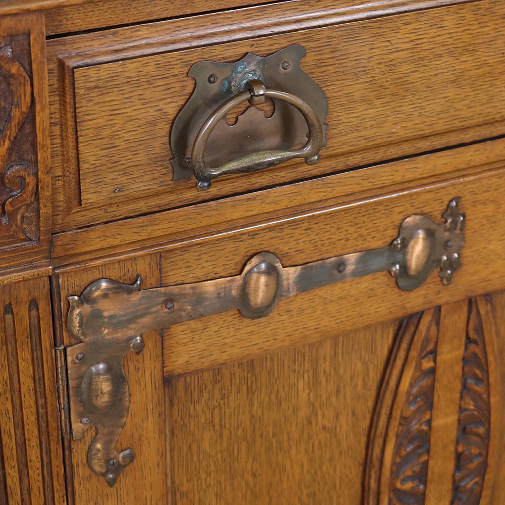 インテリアの主役です♪ ミラーバックサイドボード VC111-172