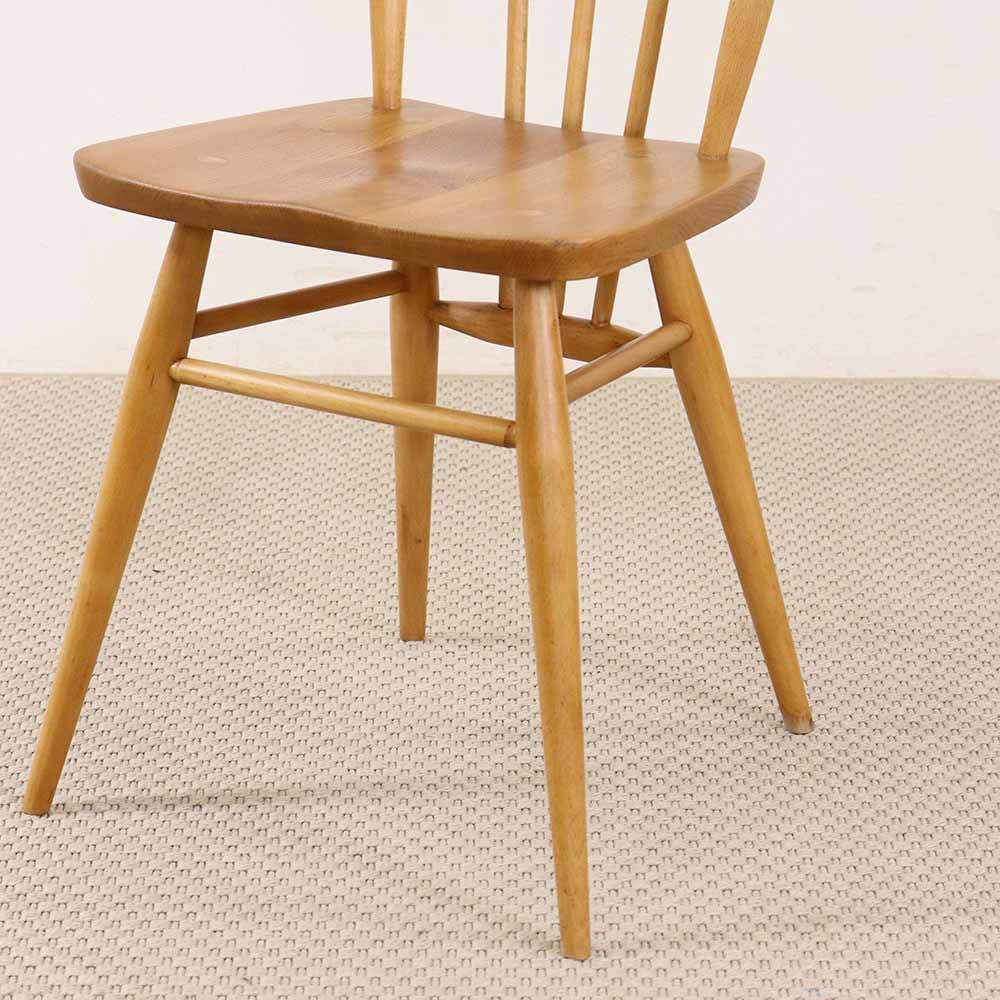 オシャレに整うアーコール♪ スティックバックチェア VC111-193