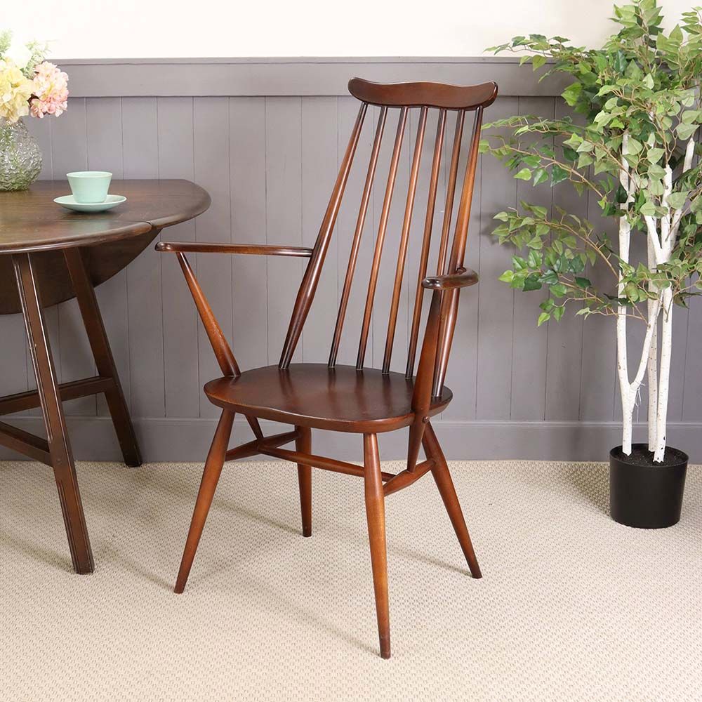 アーコールを代表する1脚♪ ゴールドスミスアームチェア VC111-200001