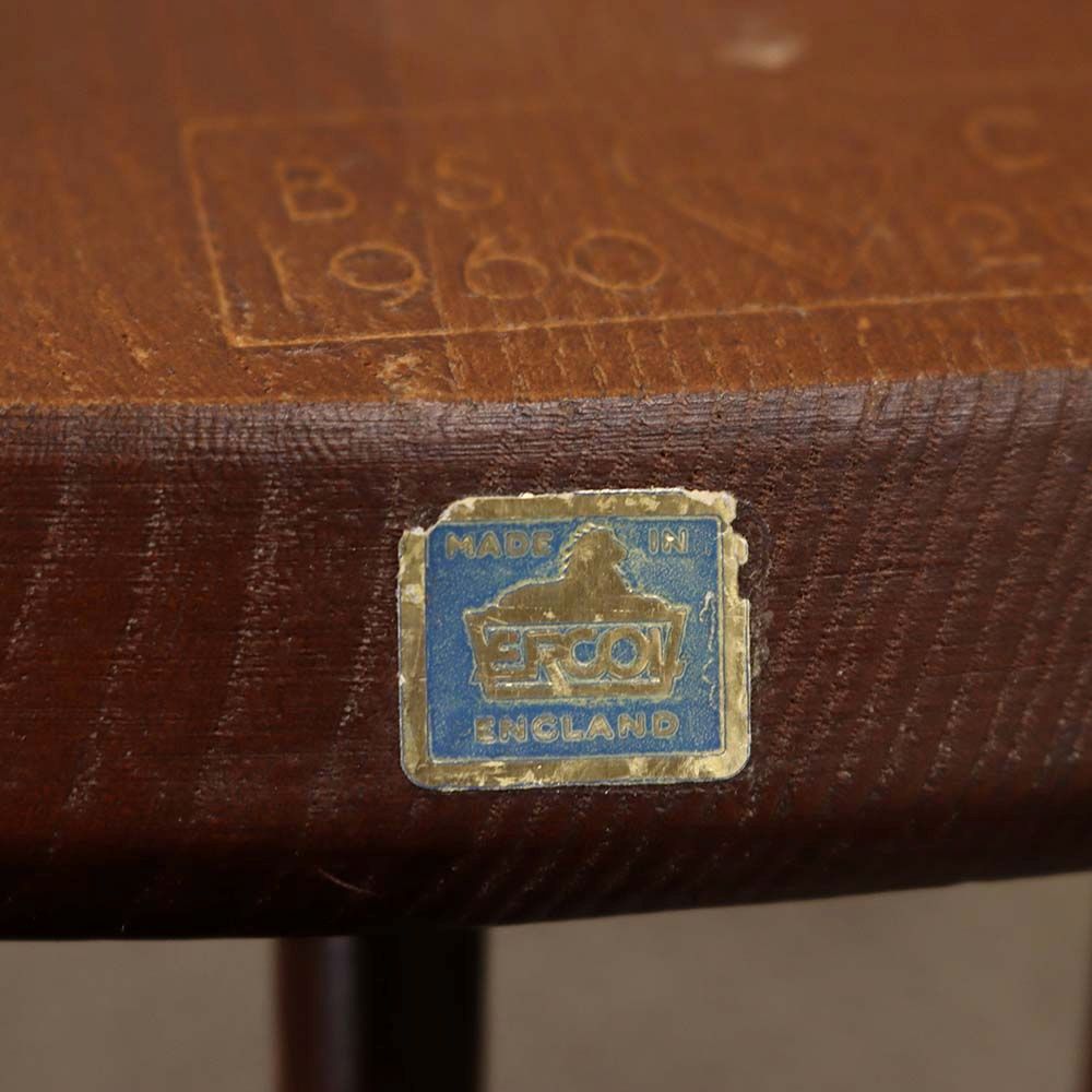 アーコールを代表する1脚♪ ゴールドスミスアームチェア VC111-200001