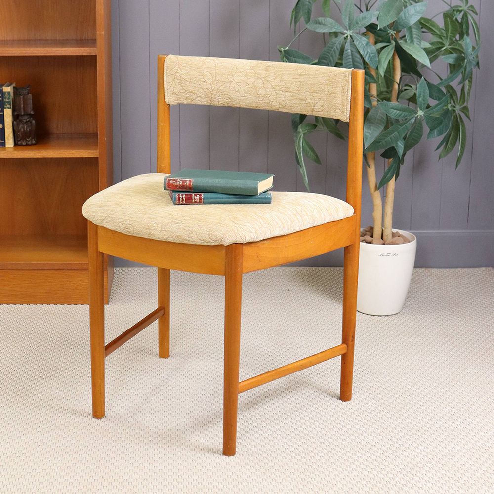 オシャレなカジュアル感♪ ダイニングチェア VC111-208