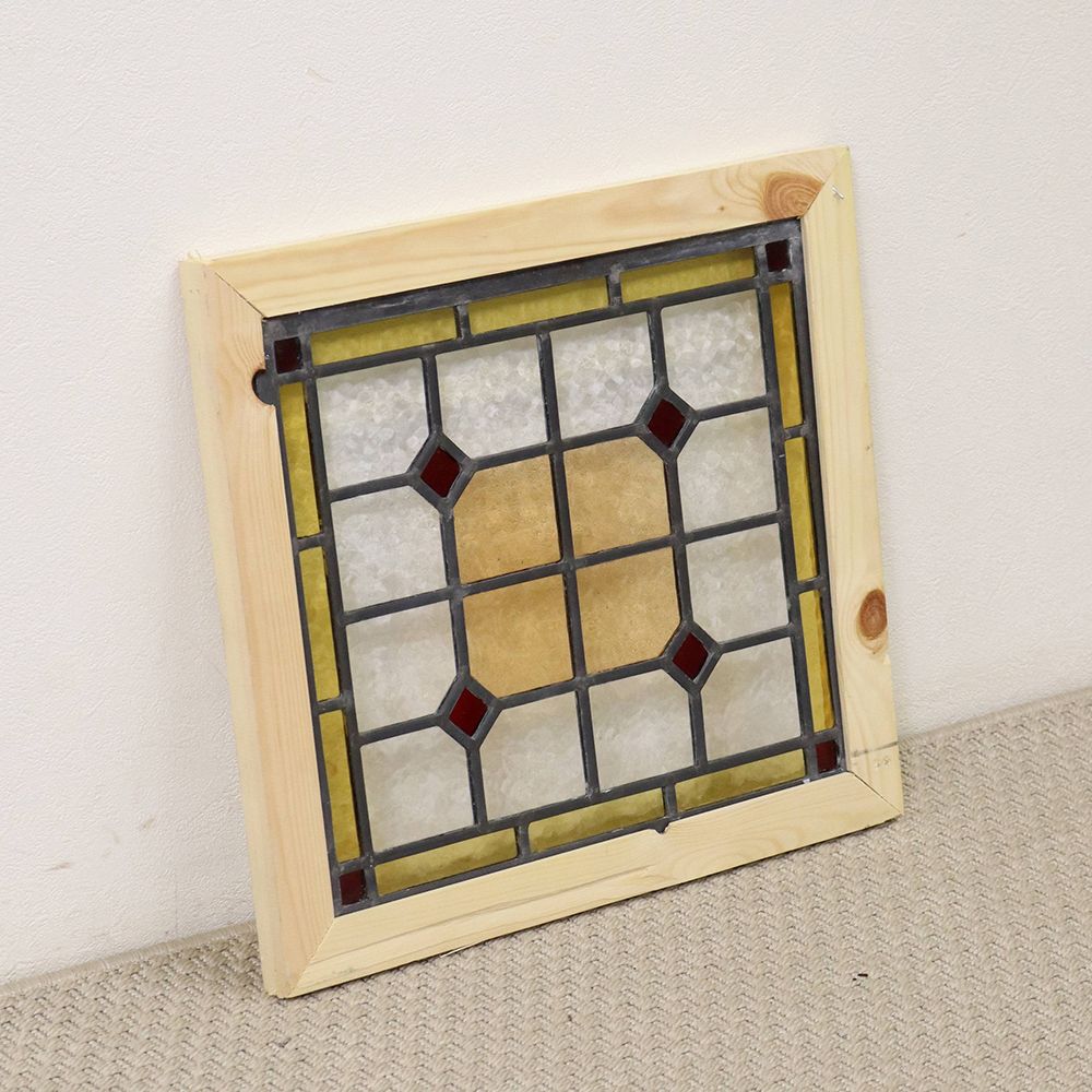 オシャレな小窓に♪ ステンドグラス VC111-257040