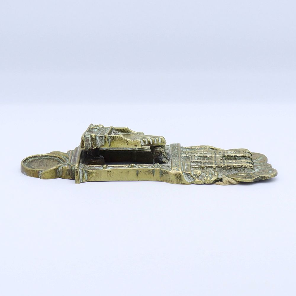 ウェストミンスター寺院です♪ ドアノッカー VC111-261006