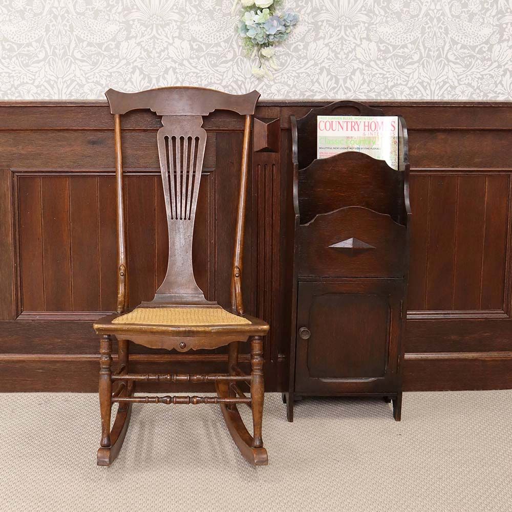 オシャレな竪琴のモチーフ♪ ロッキングチェア VC112-022