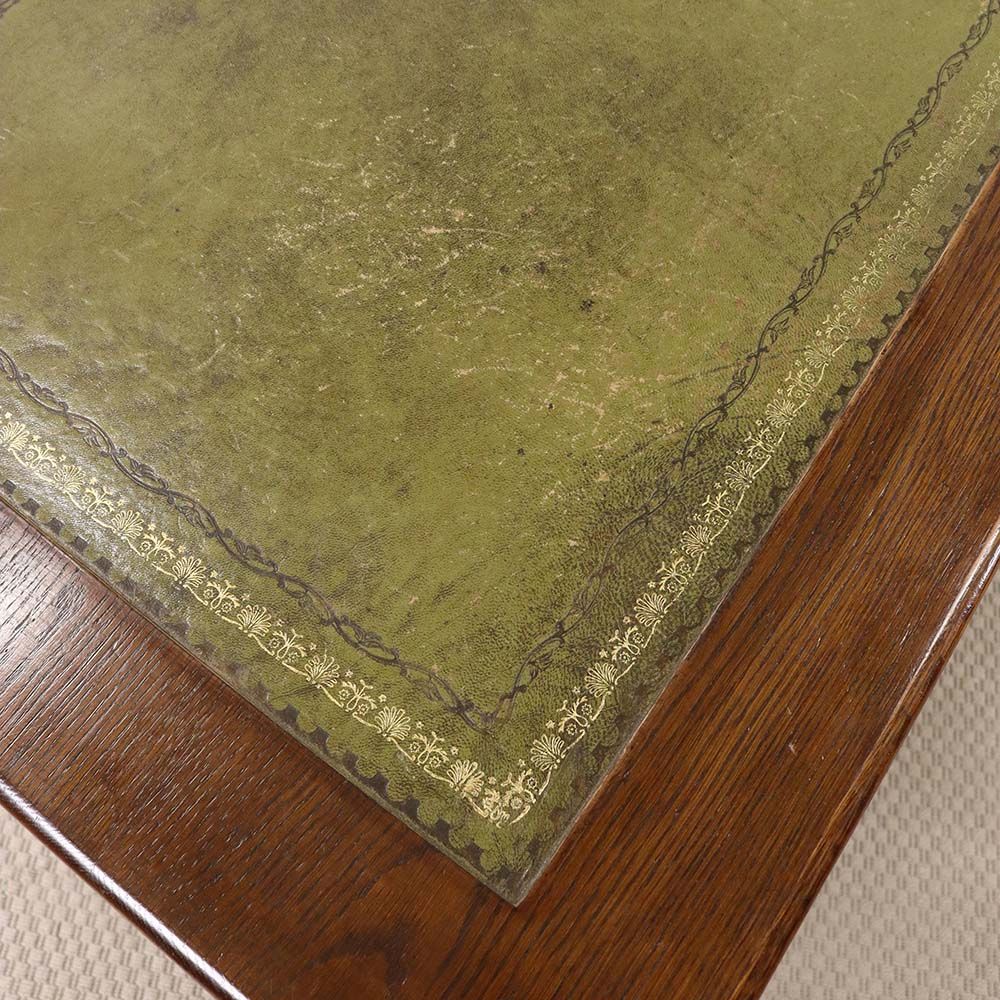 オシャレな革張り天板です♪ デスク VC112-026