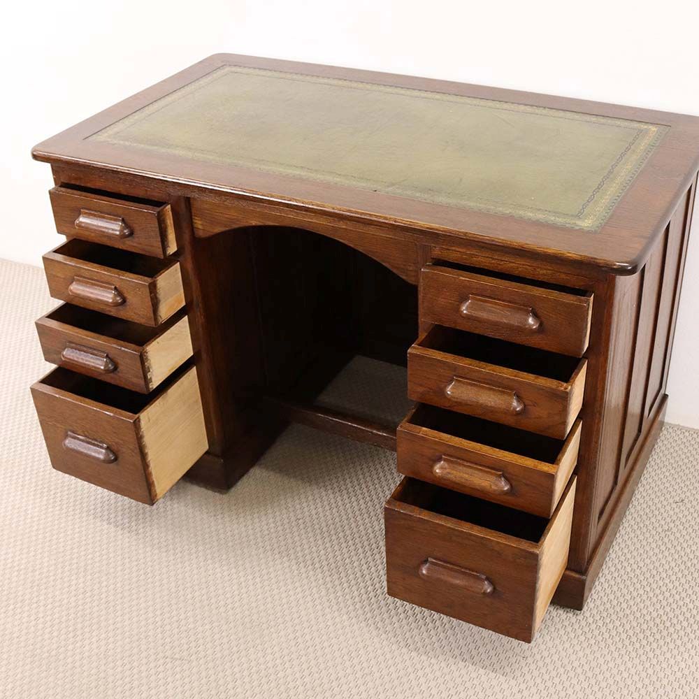 オシャレな革張り天板です♪ デスク VC112-026