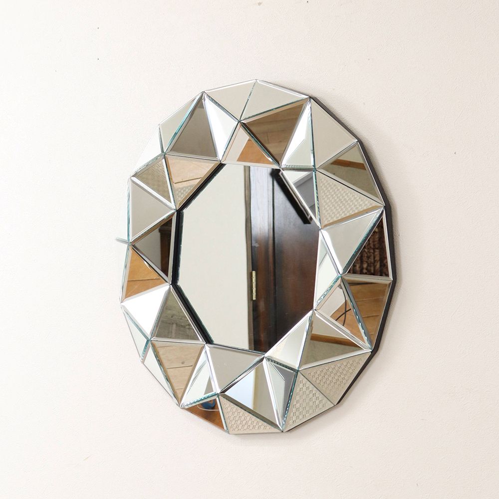 インパクトは抜群♪ オブジェのような壁掛けミラー VC112-031