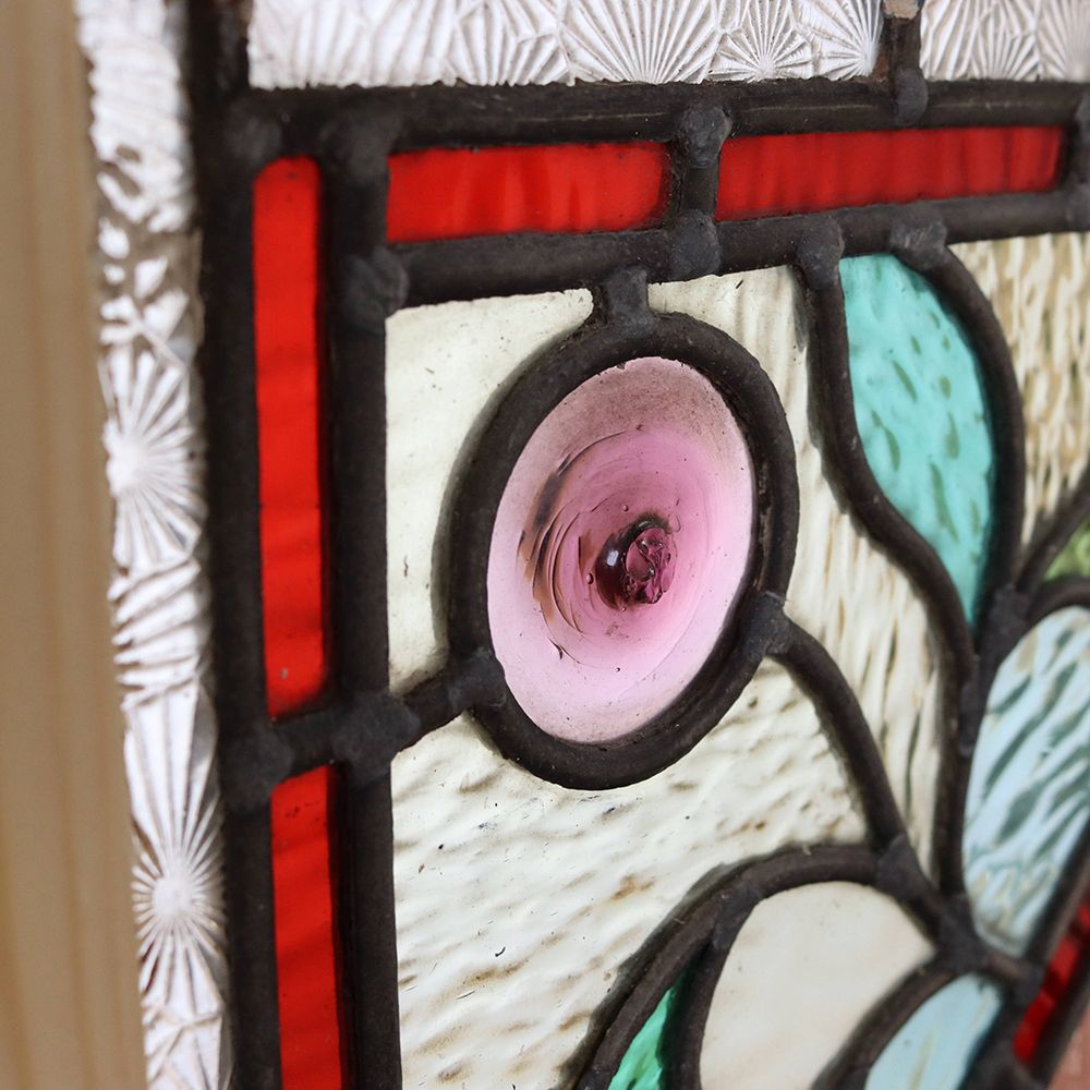 ガラスの色使いも素敵♪ アンティーク・ステンドグラス(絵付け) VC112-088003