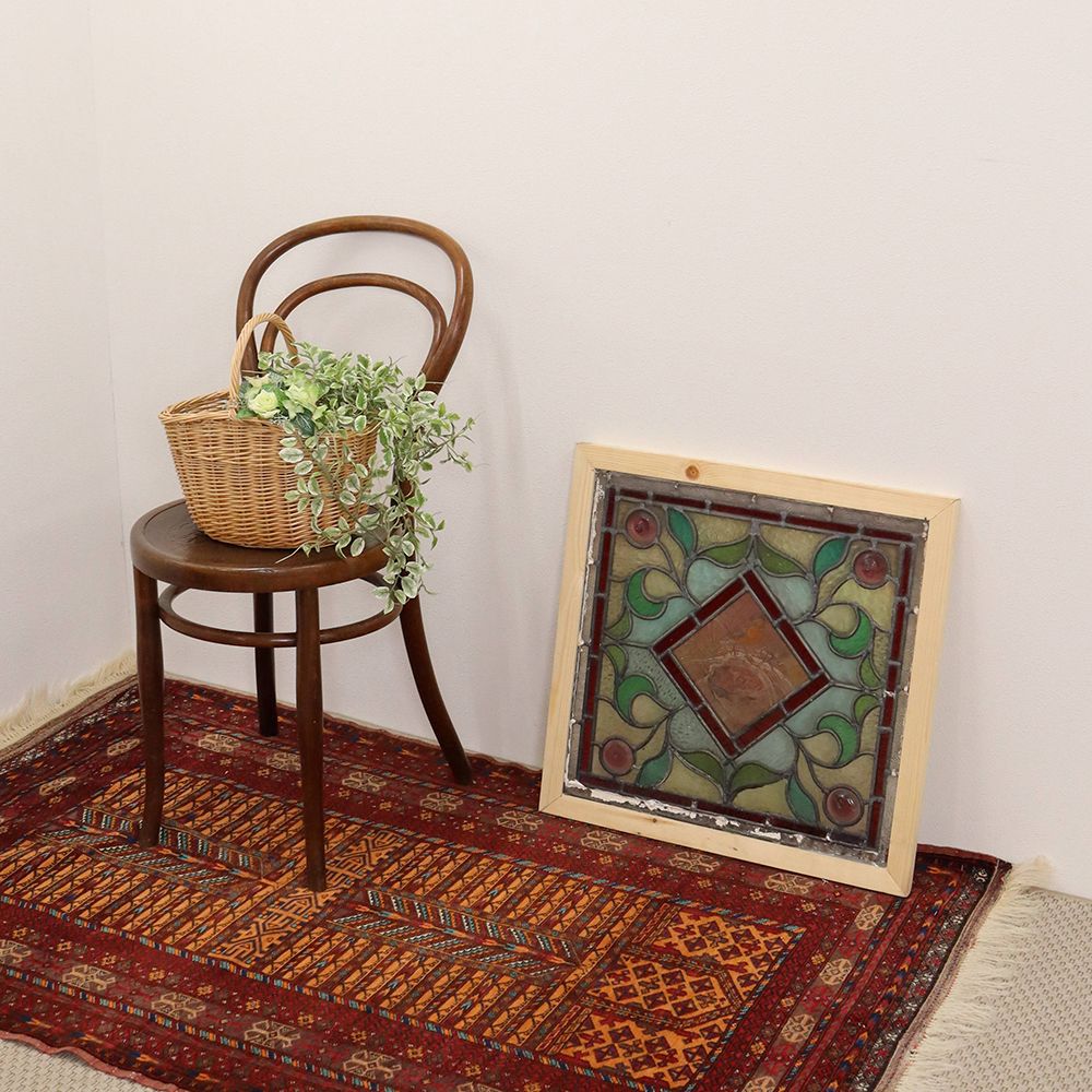 ガラスの色使いも素敵♪ アンティーク・ステンドグラス(絵付け) VC112-088003