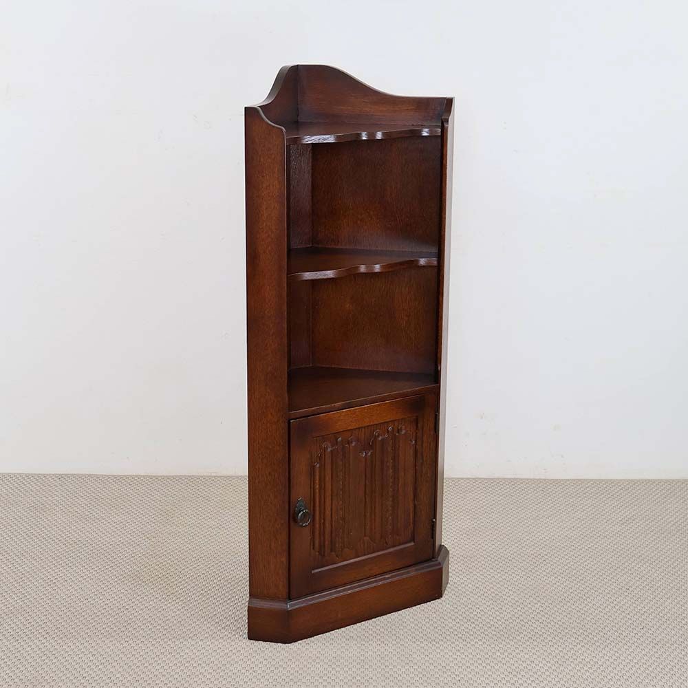 オシャレな作りが自慢です♪ コーナーキャビネット VC113-096