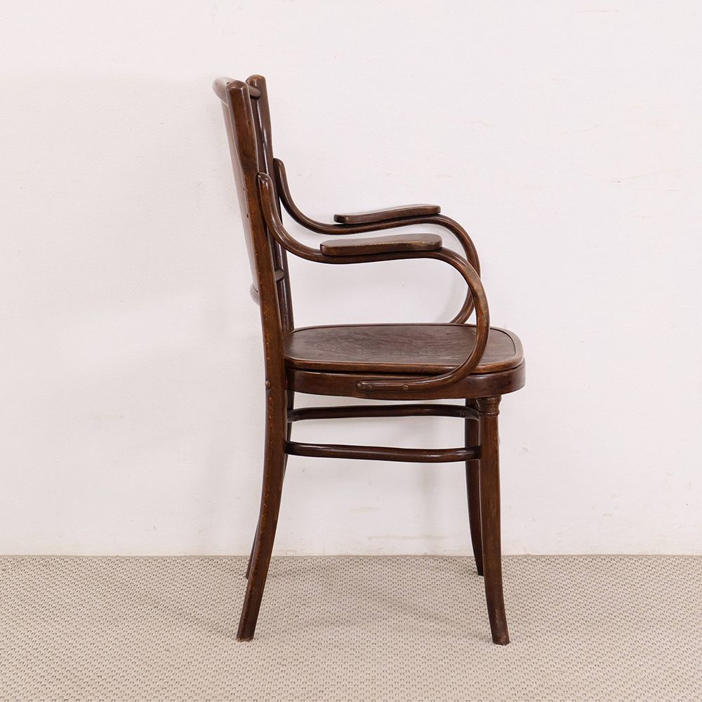 インパクト抜群です♪ ベントウッドアームチェア VC113-156