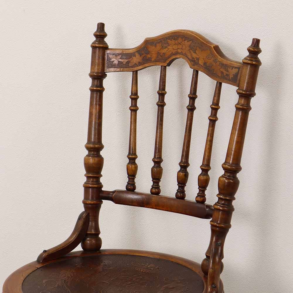 オシャレな装飾に夢中♪ ベントウッドチェア VC113-158