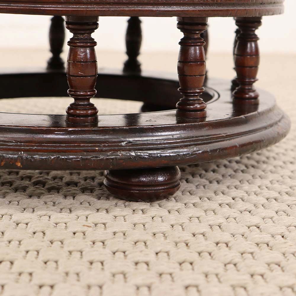 オシャレなくつろぎのアイテム♪ フットスツール VC113-238002