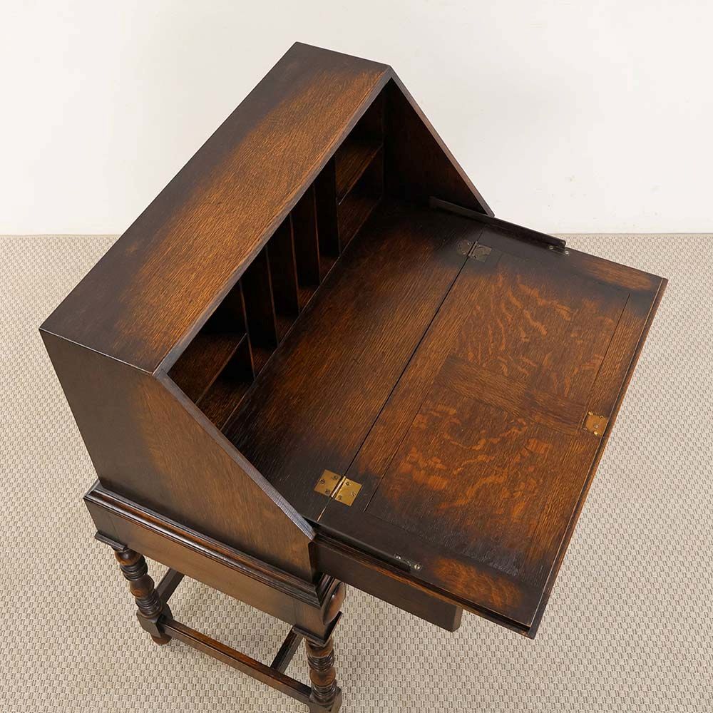 優雅な彫刻が彩る♪ ライティングビューロー VC113-291