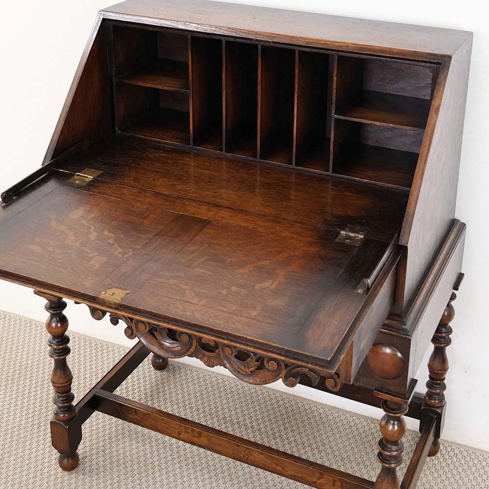 優雅な彫刻が彩る♪ ライティングビューロー VC113-291