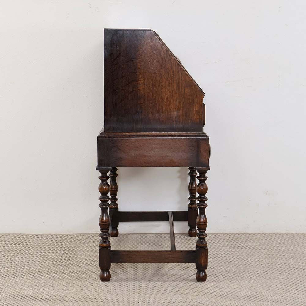 優雅な彫刻が彩る♪ ライティングビューロー VC113-291