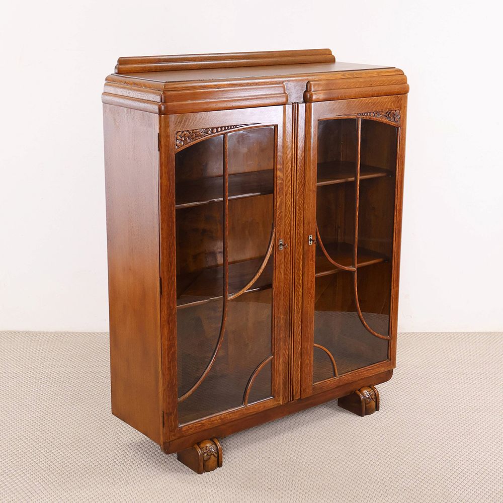 心惹かれる可憐な彫りの装飾♪ ブックケース VC114-059