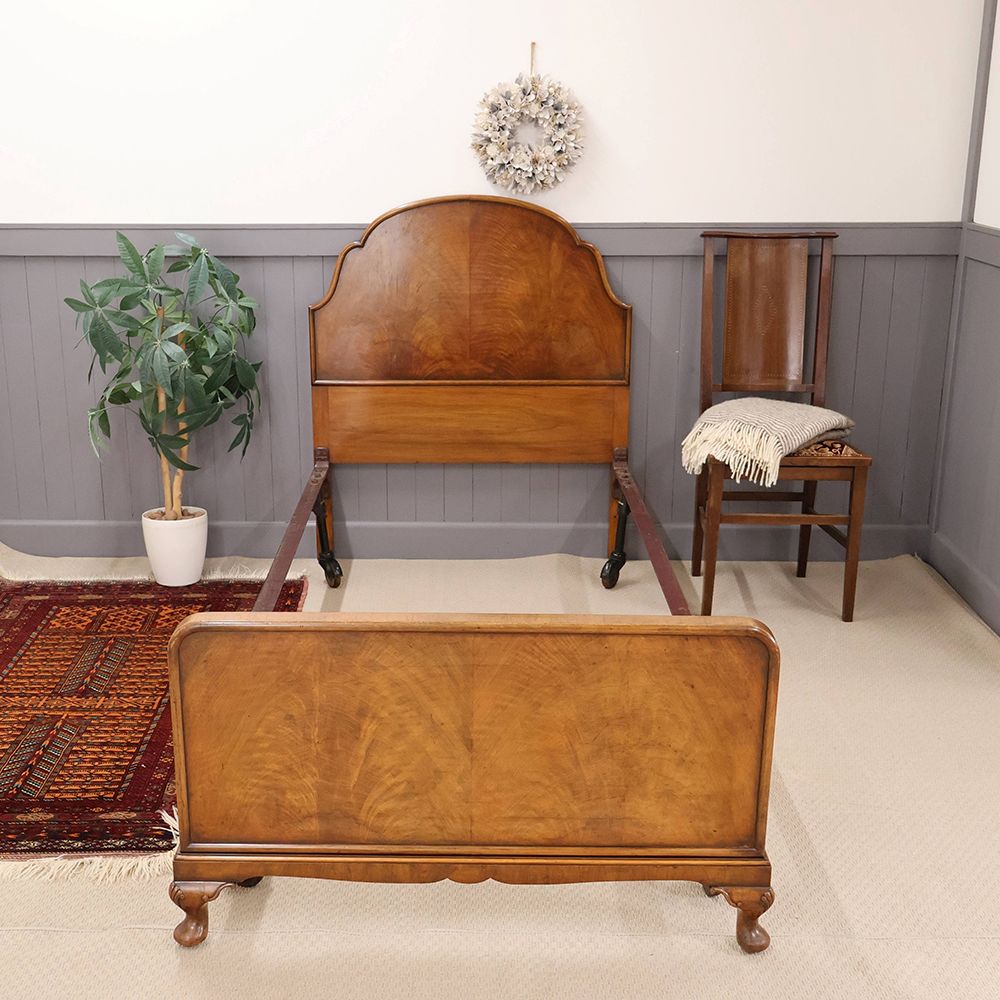 美しいベッドルームに♪ ベッドフレーム VC114-080