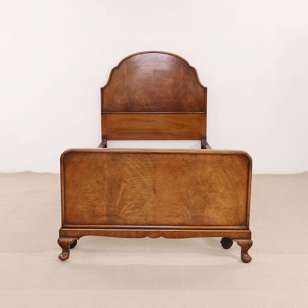 美しいベッドルームに♪ ベッドフレーム VC114-080