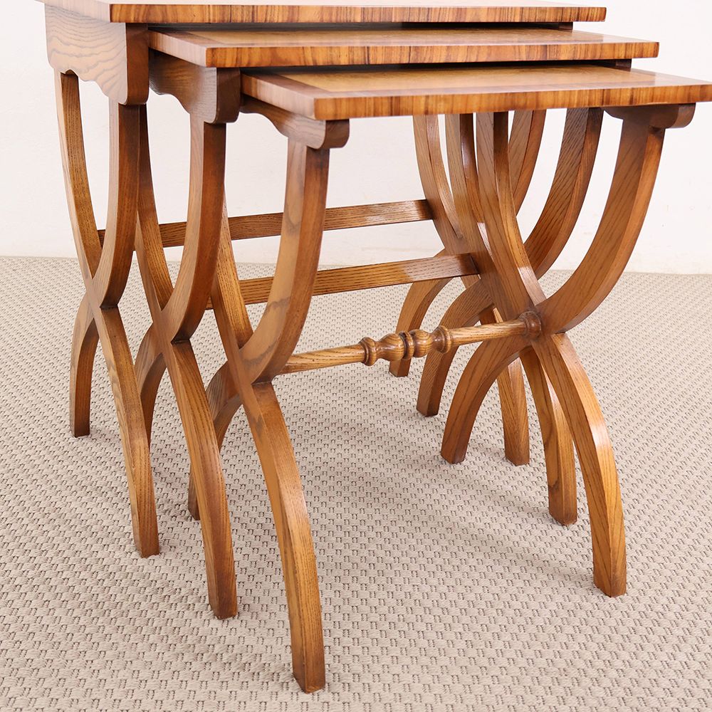 X型の脚がチャームポイント♪ ネストテーブル VC114-096