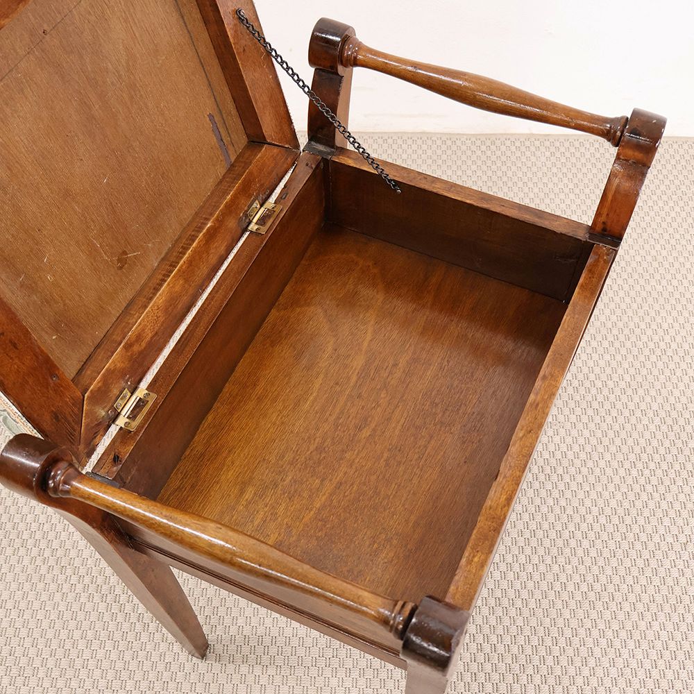 足下まで美しく♪ ピアノスツール VC114-128-226323