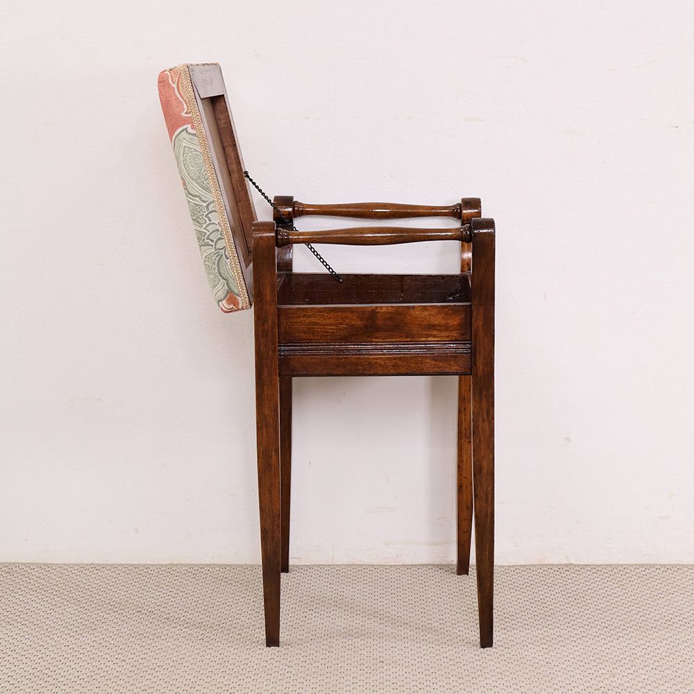 足下まで美しく♪ ピアノスツール VC114-128-226323