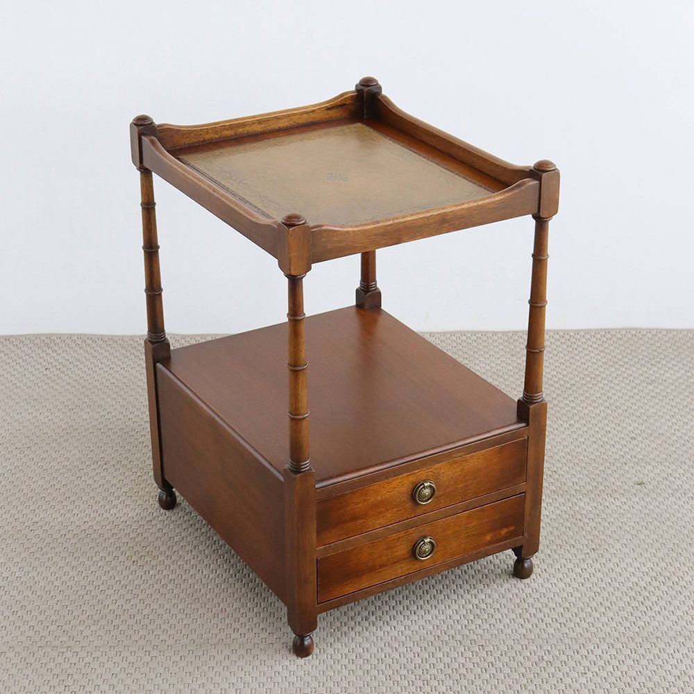 オシャレな革張りテーブル♪ サイドテーブル VC94-073