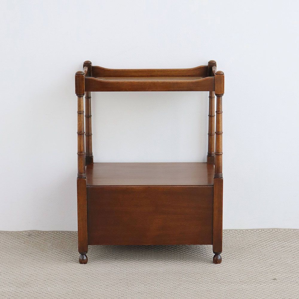 オシャレな革張りテーブル♪ サイドテーブル VC94-073