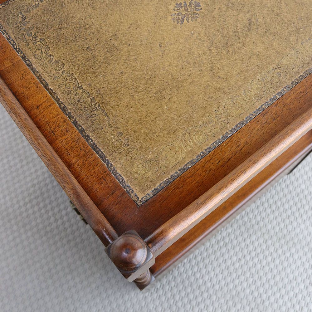 オシャレな革張りテーブル♪ サイドテーブル VC94-073