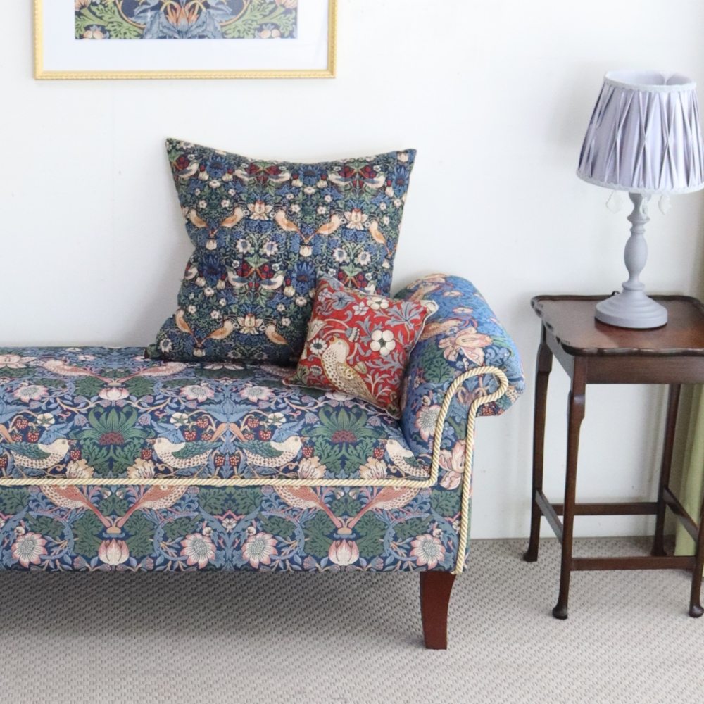 オシャレなくつろぎベンチ♪ ロールアームベンチ VI1-33031RB-VI02