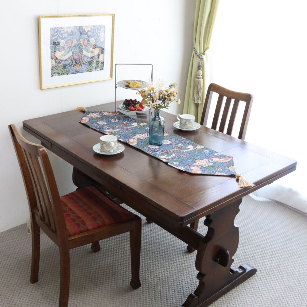 オシャレなタッセル付き♪ テーブルランナー120 VI1-33187TR