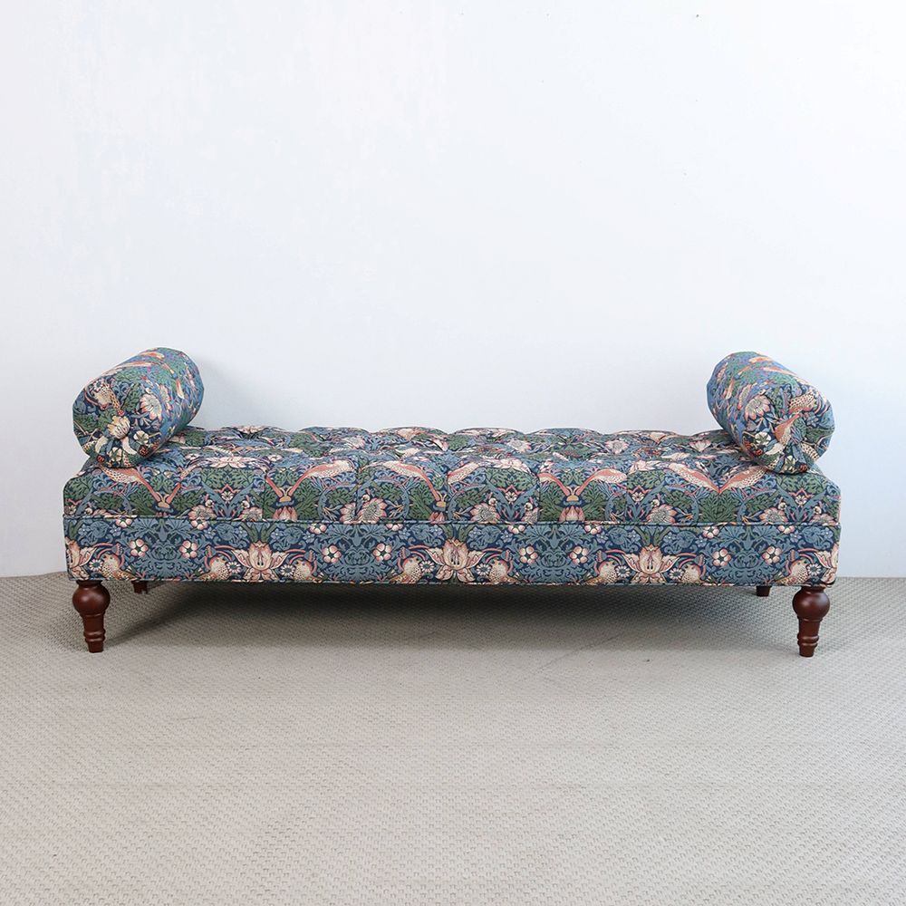 オシャレな彩りのイチゴドロボウ♪ ボルスターベンチ VI1-36005BB-VI02