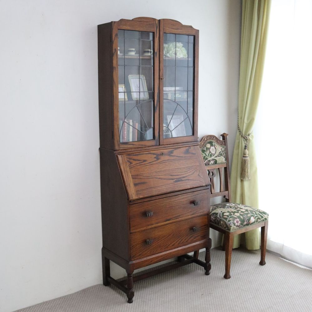 オシャレなステンドグラスの扉♪ ビューローブックケース VS1-560