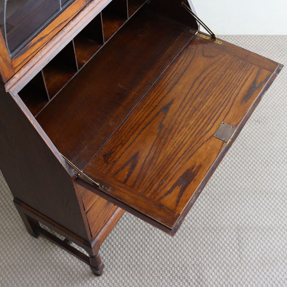 オシャレなステンドグラスの扉♪ ビューローブックケース VS1-560