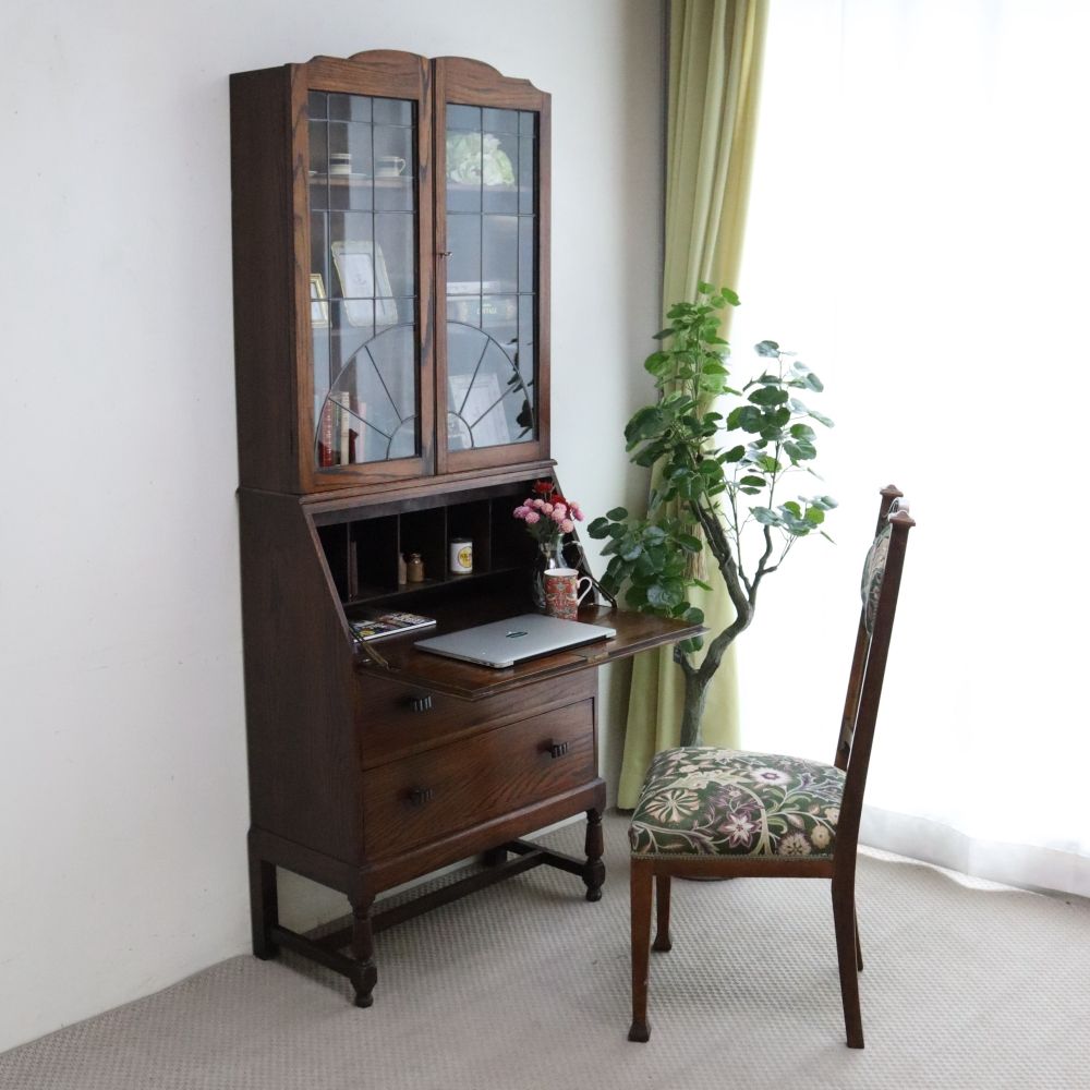 オシャレなステンドグラスの扉♪ ビューローブックケース VS1-560