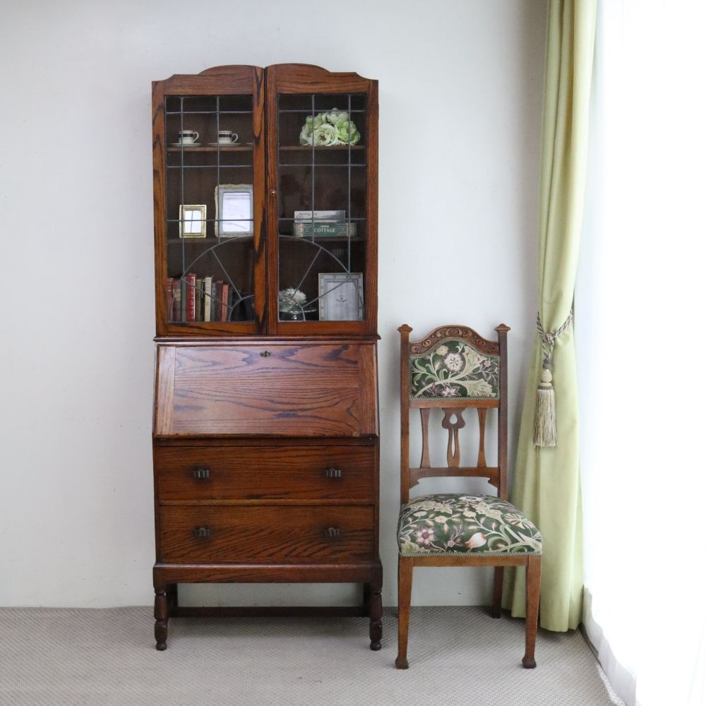 オシャレなステンドグラスの扉♪ ビューローブックケース VS1-560