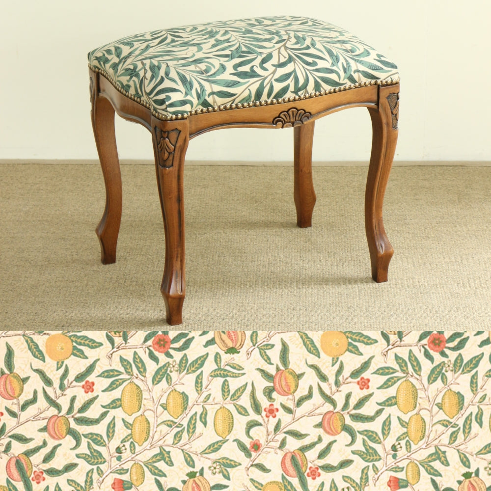 【張替え未使用品】角スツールXモリス・ウィロー 張替え未使用品】角スツールXモリス・ウィロー Y20-10 ホタルスツール