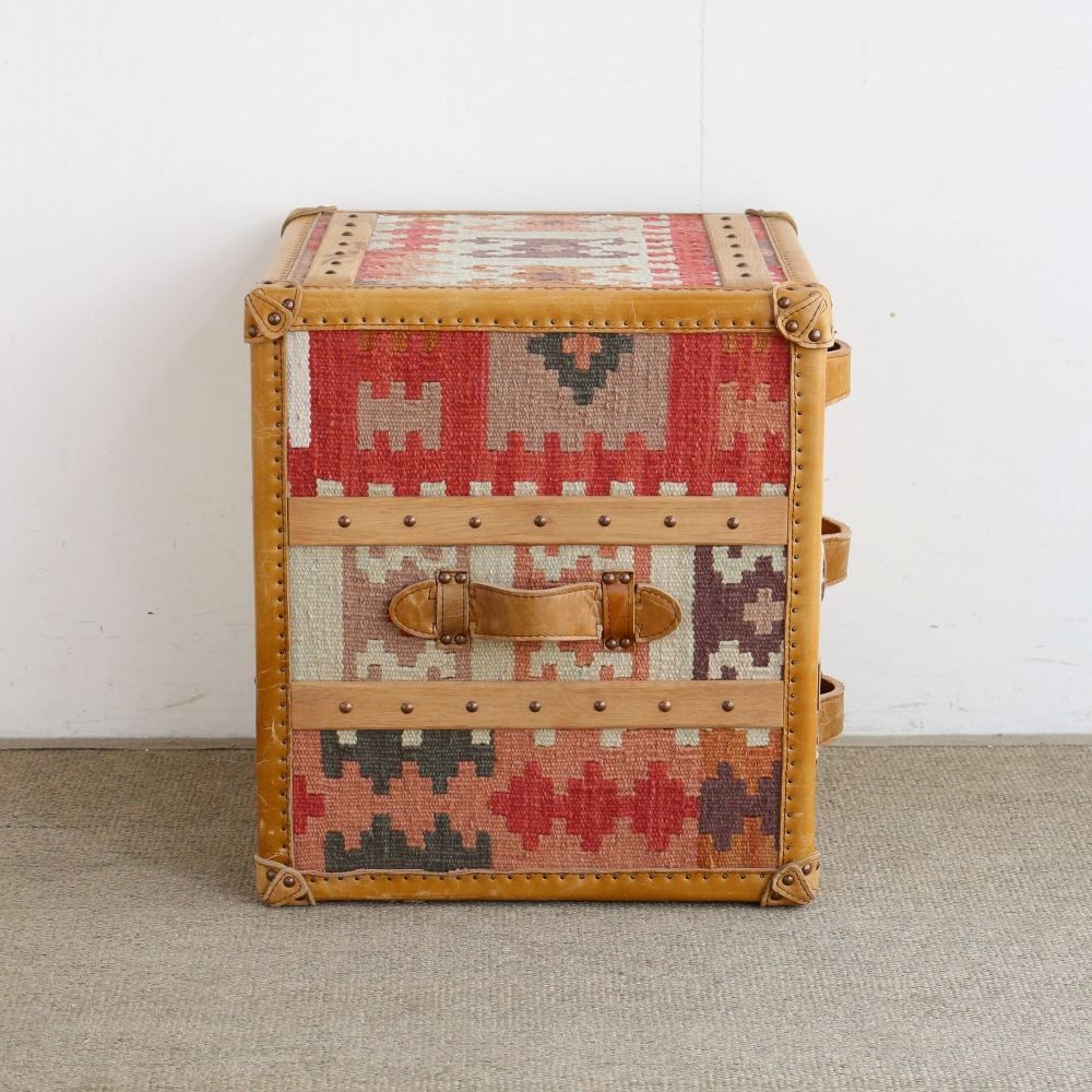 インパクト抜群♪ オシャレなHALO・ランプテーブル AP1-528601