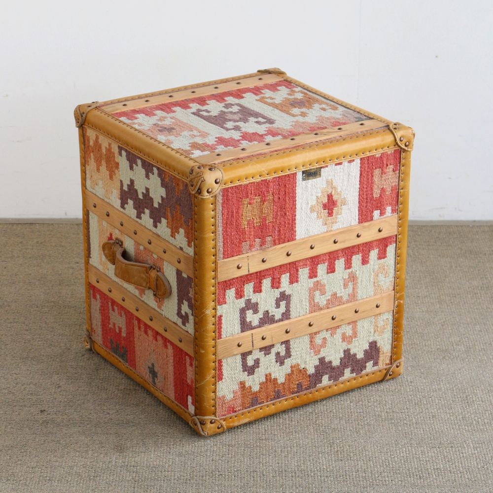 インパクト抜群♪ オシャレなHALO・ランプテーブル AP1-528601